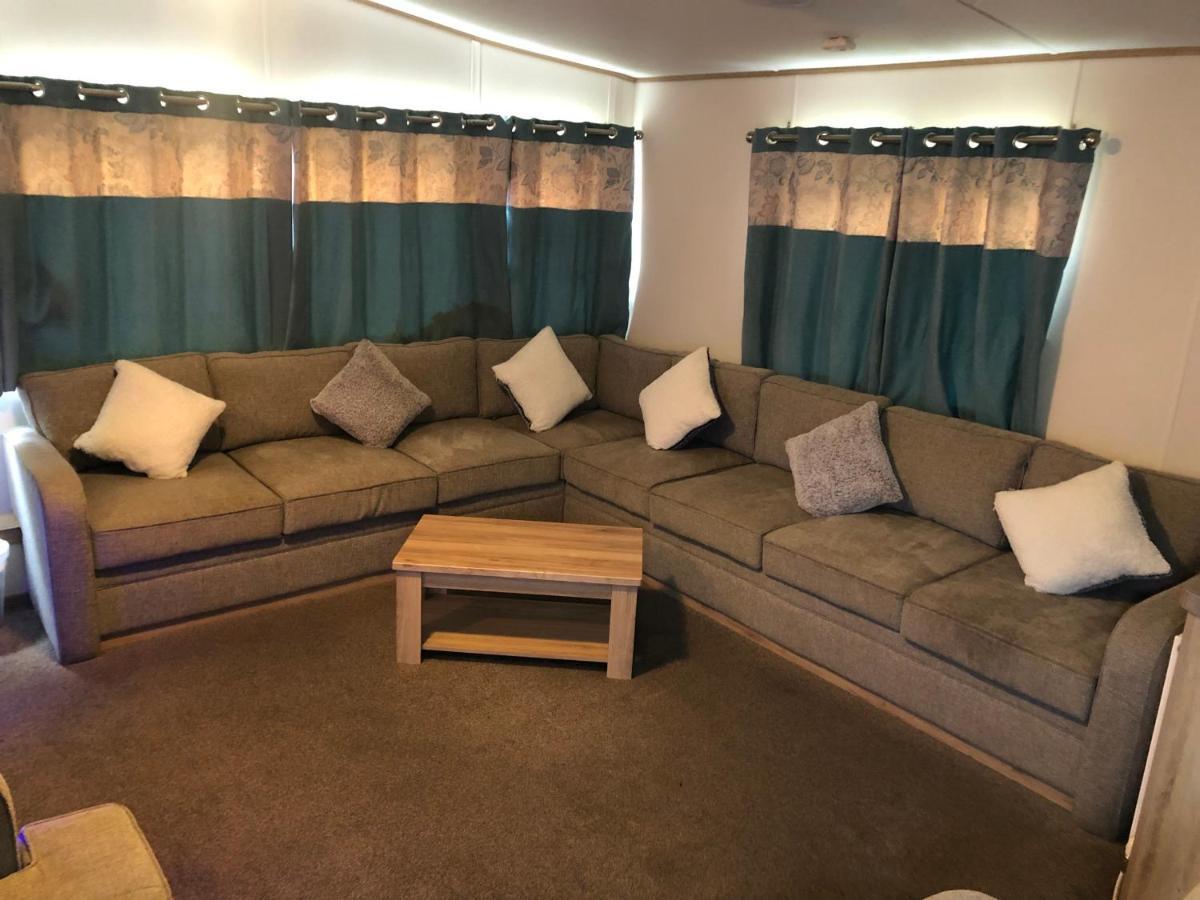 Classy Caravan With Ample Space Bembridge Extérieur photo